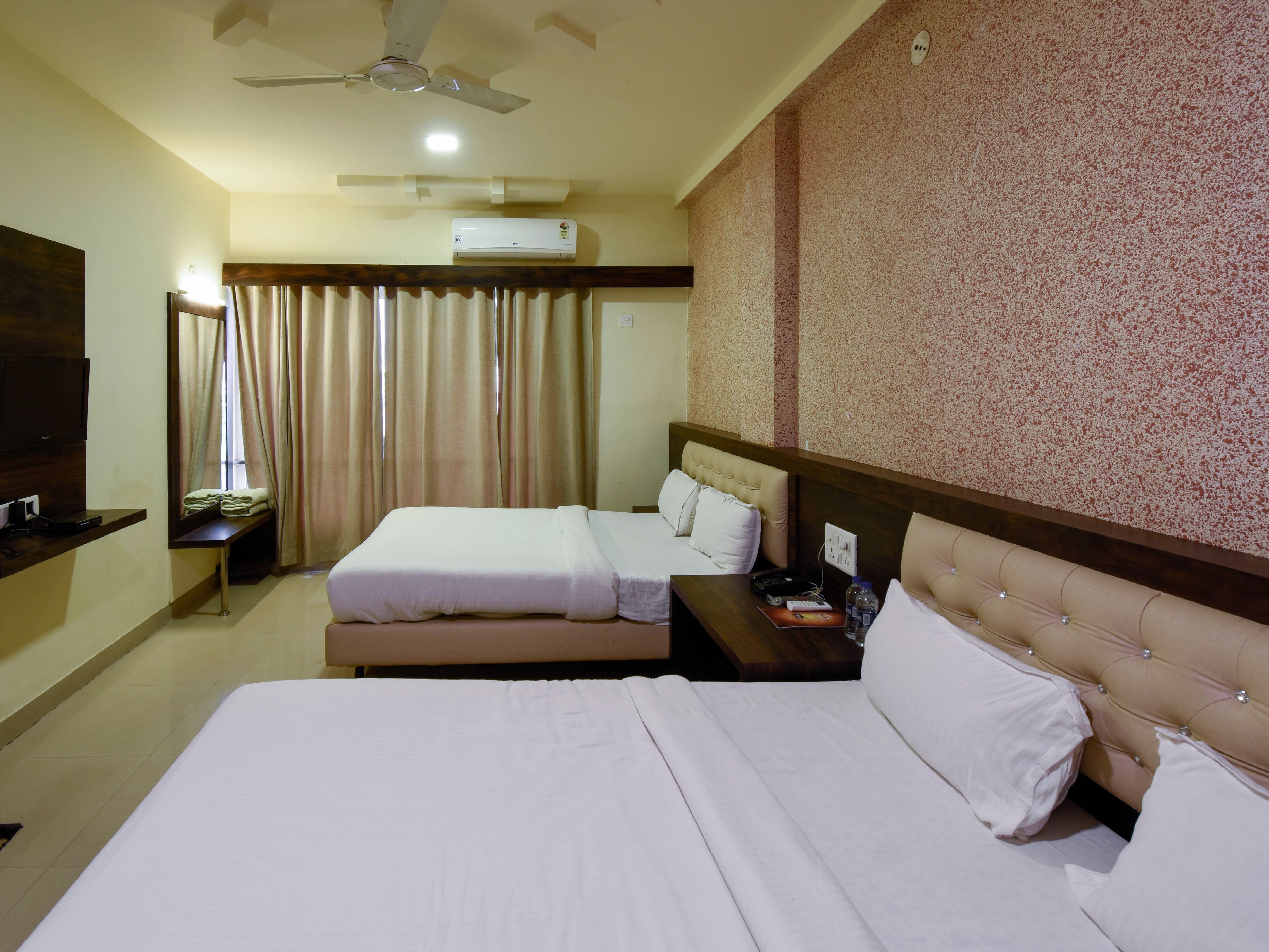 Hotel Mittal Avenue - Tap to explore photos
