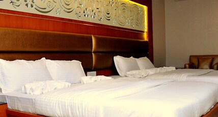 Elite Park Room Type - Family Non AC Suite Elite Park Room Type - Family Non AC Suite