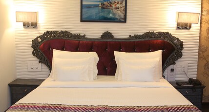 SIDDHARTH PREMIERE Room Type - SUITE ROOM