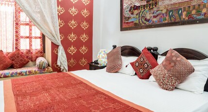 Hotel Heritage House Room Type - Deluxe Double Room
