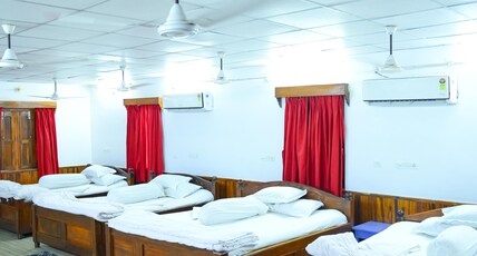 Hotel Banalata Room Type - Eight bed Dormitory AC Room