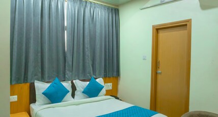 Hotel Kirti Plaza  Room Type - Deluxe Room