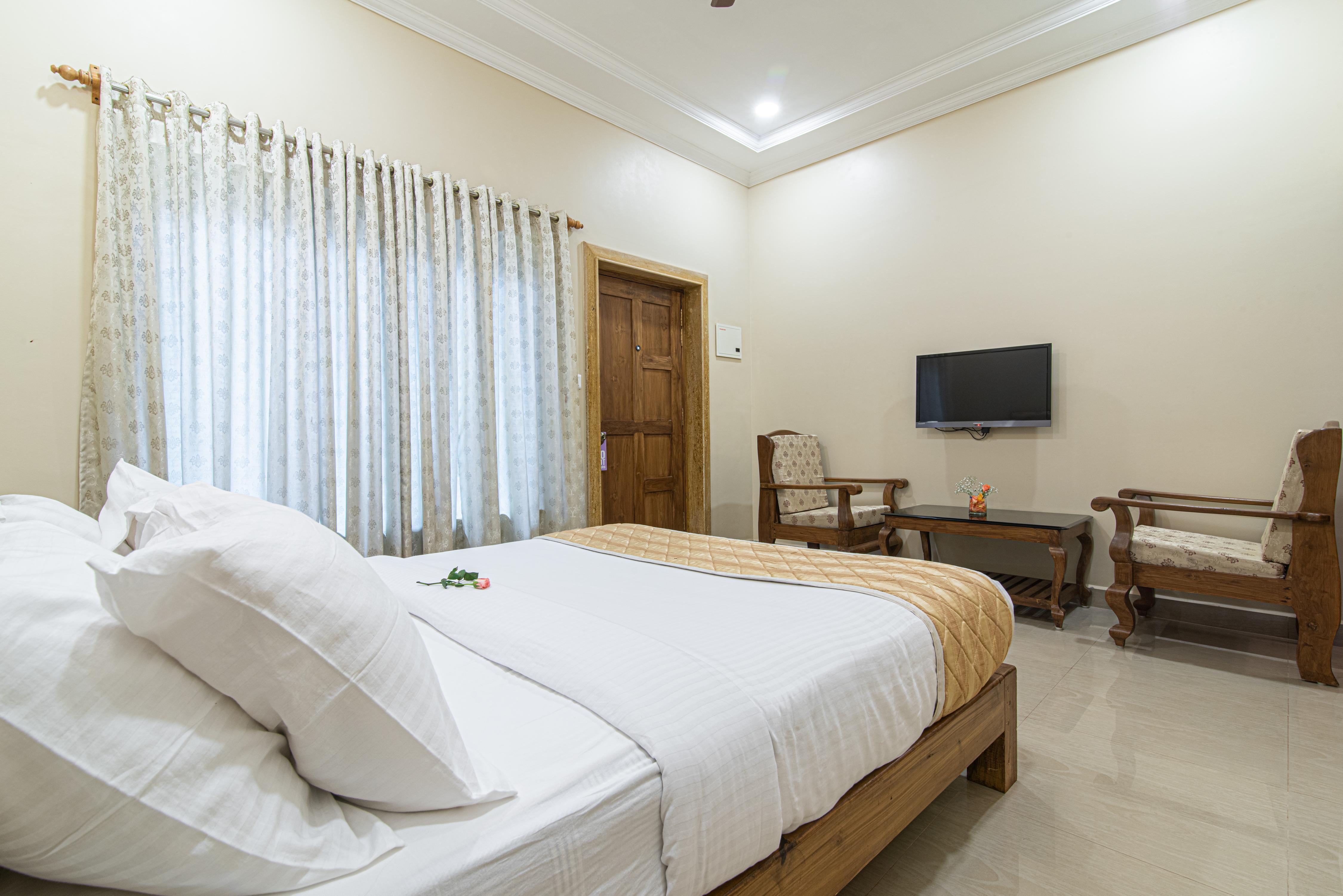 The Grand Leoney Resort Room Type - Deluxe Room