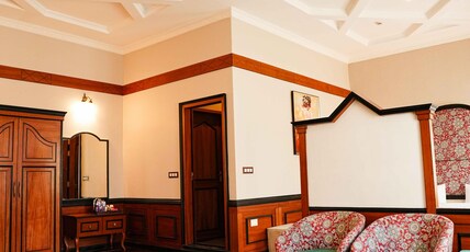 ORSINO RESORT MALL ROAD Room Type - PRESIDENT SUITE