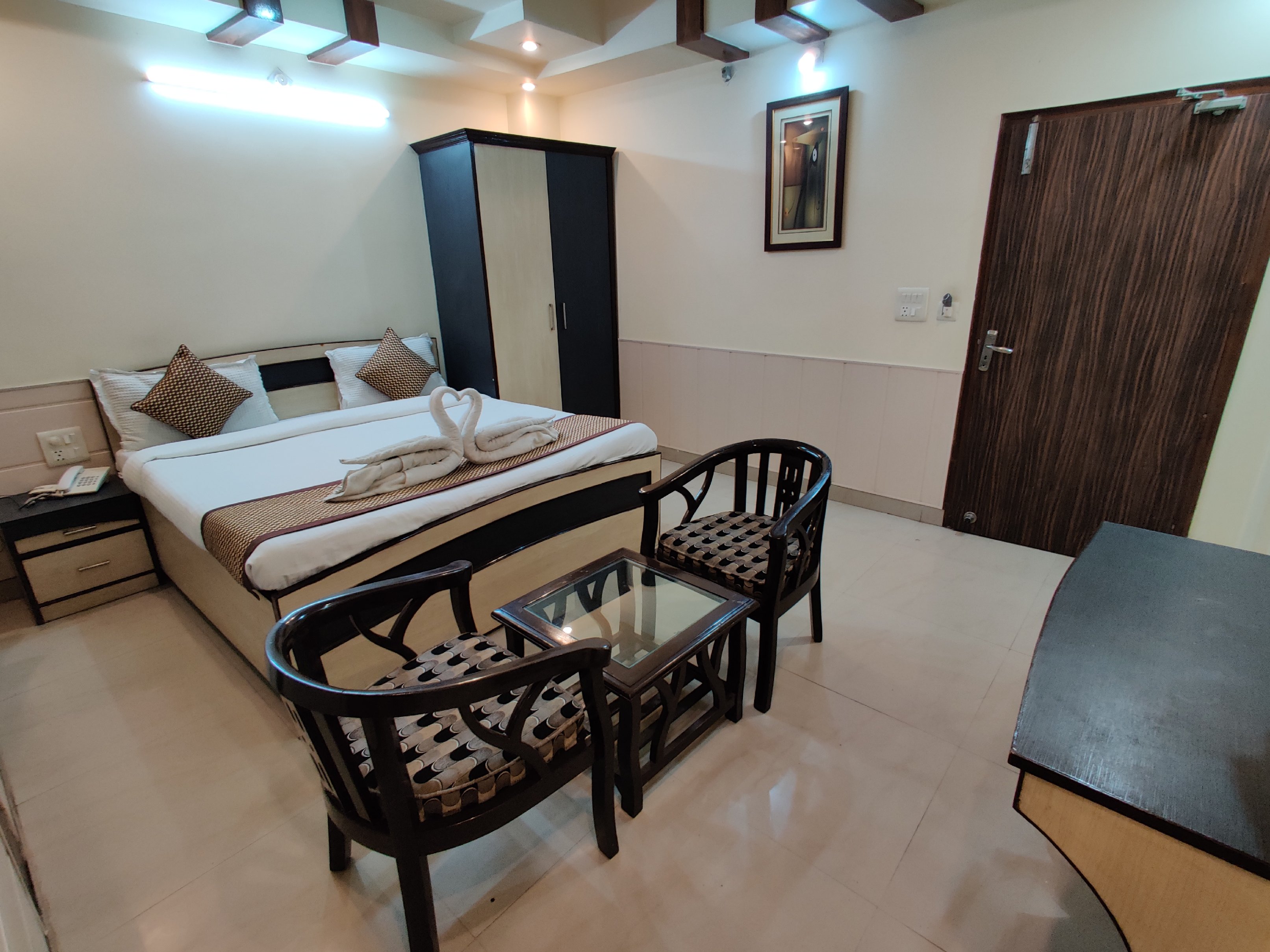Hotel Holy Basil Room Type - Executive Room