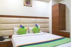 HOTEL ROCKLAND & RESTAURANT ( Gopalpura )