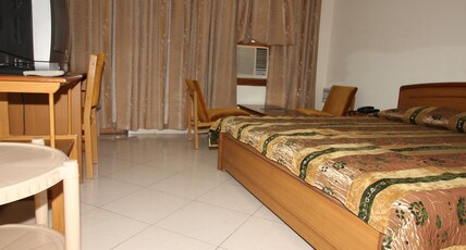 Hotel Lake View, BilasPur (HPTDC) Room Type - DBR Semi Deluxe A/C
