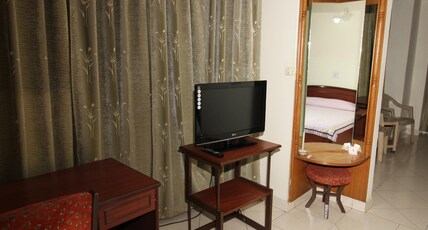 Hotel Lake View, BilasPur (HPTDC) Room Type - DBR Super Deluxe A/C