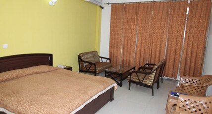 Hotel Lake View, BilasPur (HPTDC) Room Type - DBR Lake view A/C
