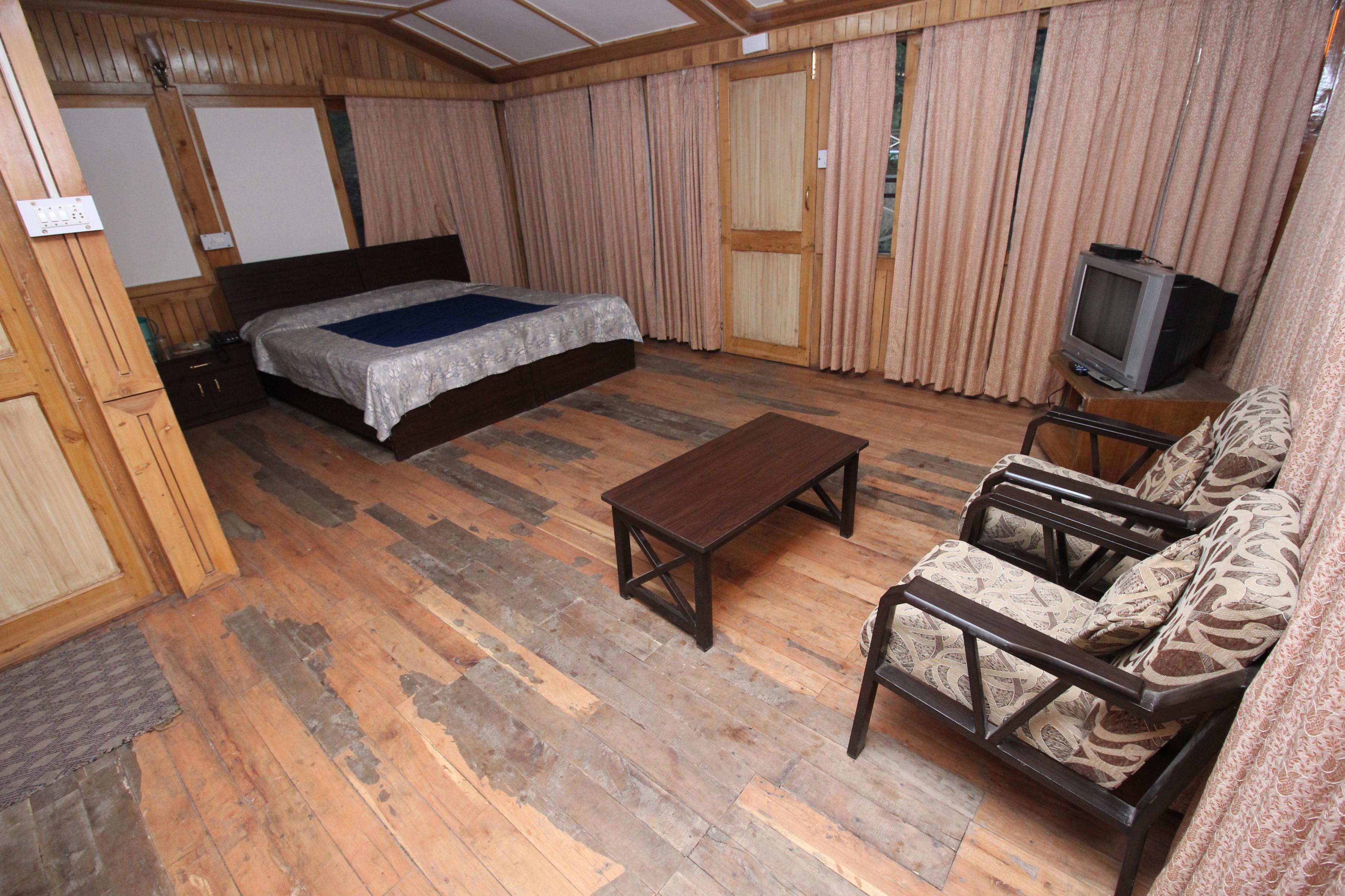 Hotel Golf Glade, Naldehra (HPTDC Room Type - Double bed room Deluxe