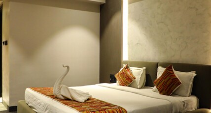 Hotel City Symphony Room Type - Royal Deluxe Room