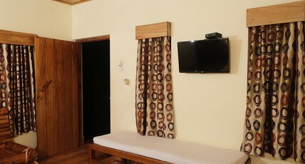 Pristine Beach Resort Room Type - Villa (AC)