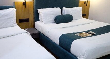 HOTEL GOLD LEAF Room Type - Super Deluxe Room