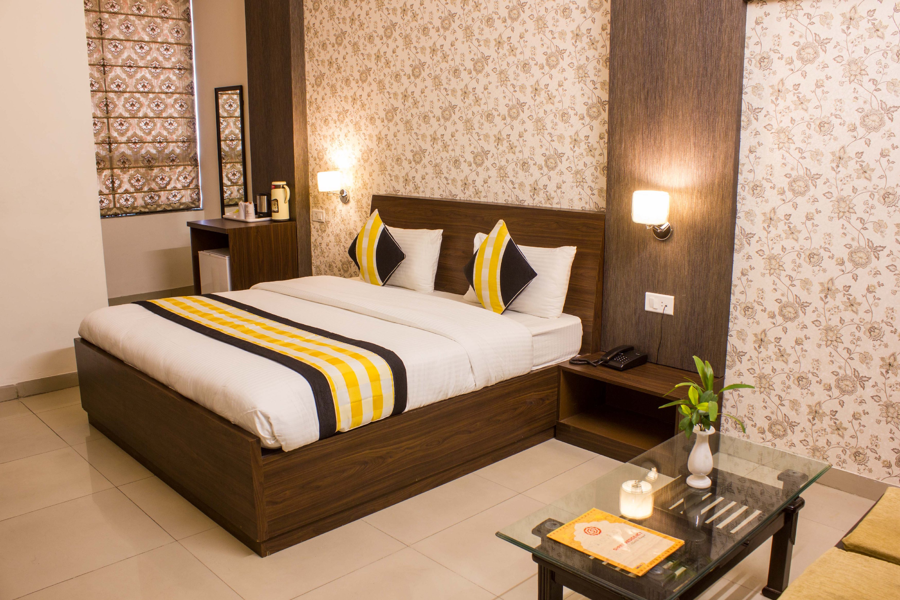 Hotel Shree Residency Room Type - AC Super Deluxe Room  With Free Wi Fi