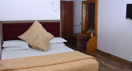 COCONHUTS BEACH RESORT Room Type - Deluxe Room