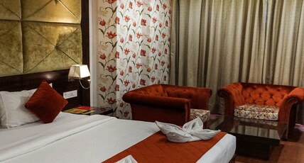 HOTEL THE ZODIAC Room Type - Premier Room