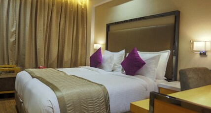 Hotel Varju Villa & Lounge Room Type - Deluxe Twin Bed Room