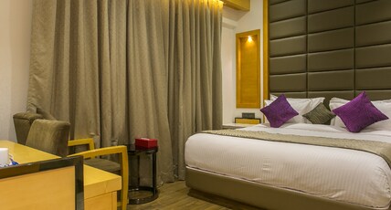 Hotel Varju Villa & Lounge Room Type - Deluxe Room