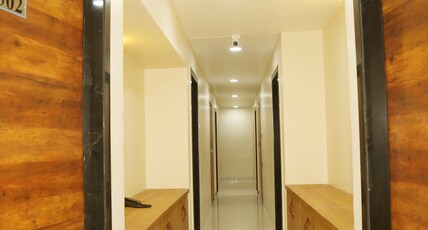 Hotel Relax Room Type - Deluxe Non AC