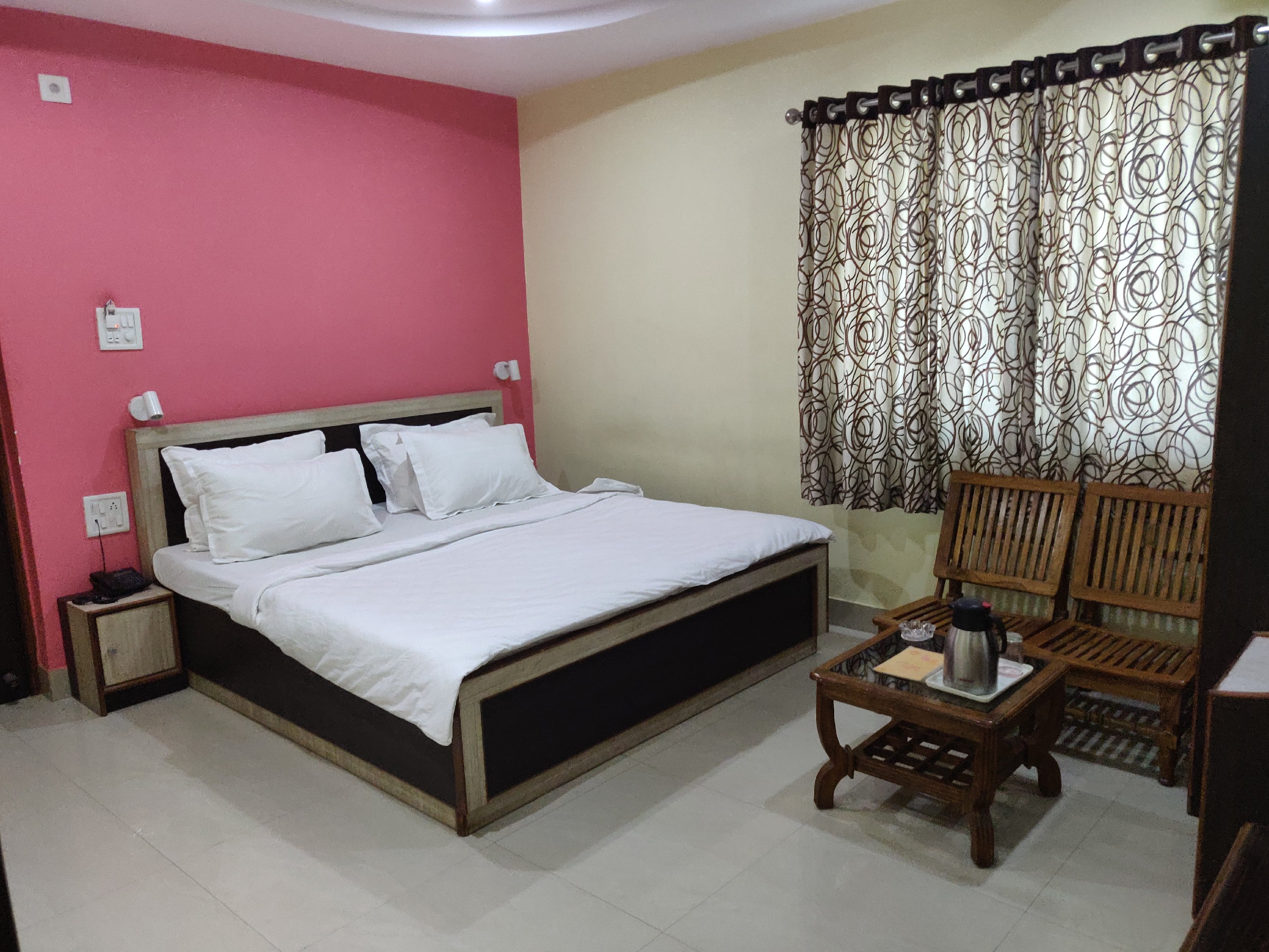 SAI CHHAYA INN Room Type - Deluxe Room