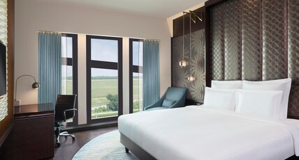 Pullman New Delhi Aerocity Room Type - Executive Club King Room - Lounge Access With Cocktail Hours Pullman New Delhi Aerocity Room Type - Executive Club King Room - Lounge Access With Cocktail Hours