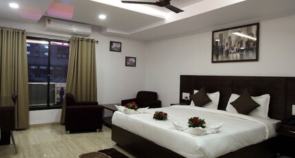 HOTEL WHITE HOUSE INN Room Type - Super Deluxe