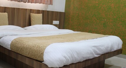 HOTEL CAPITAL GUEST HOUSE Room Type - Silver Room ( Ac Rooms )