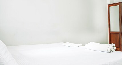 kay kay residency Room Type - AC Double Room
