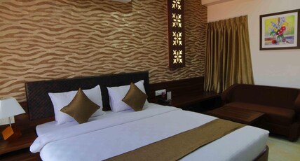 Hotel Cow Residency Room Type - Platinum Room