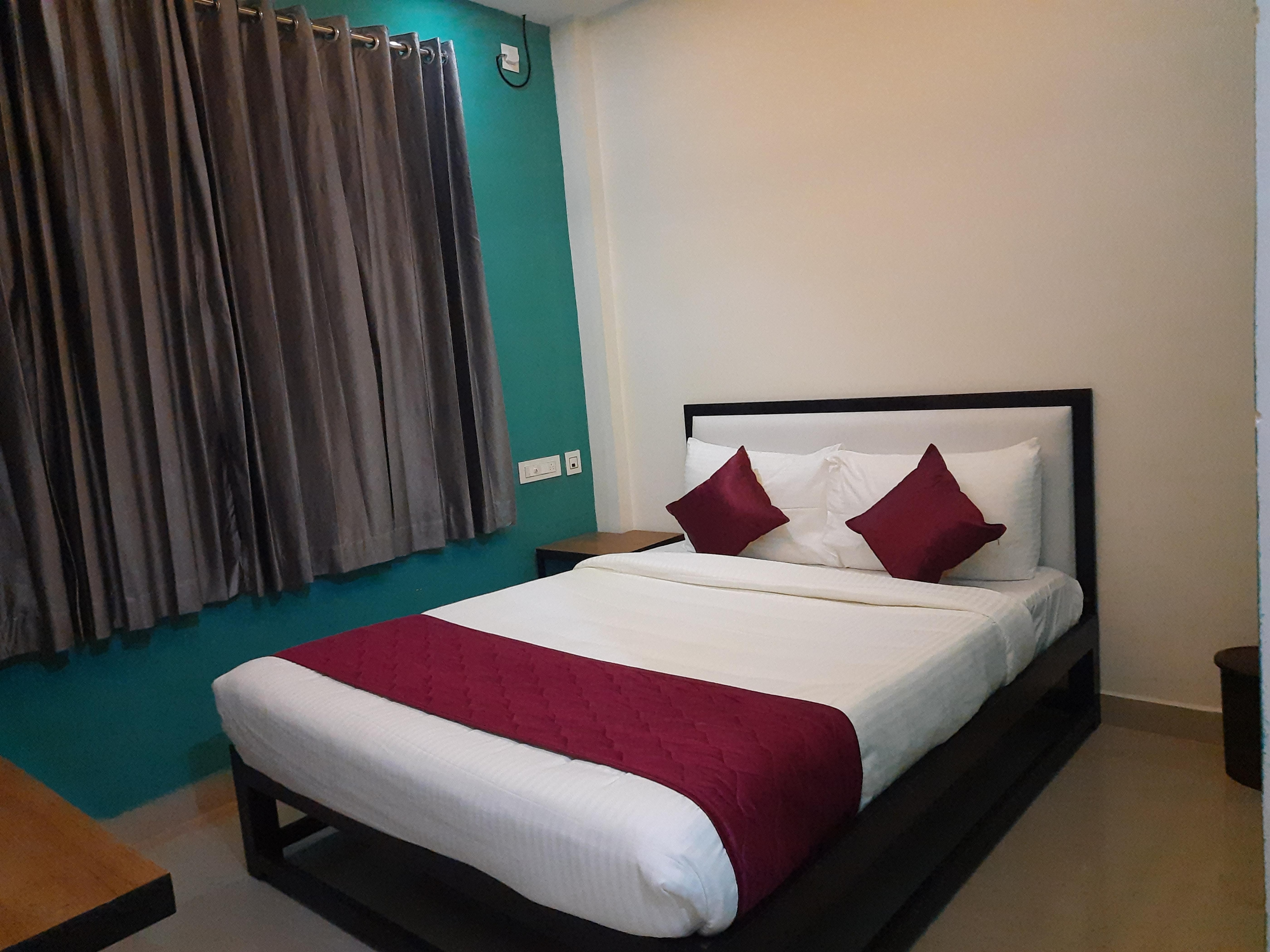 Naadi Nest Residency - Tap to explore photos