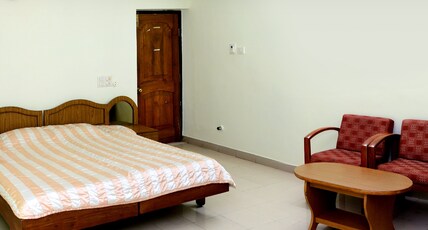 Hotel Pancharathna International  Moodbidire   Room Type - Deluxe Room
