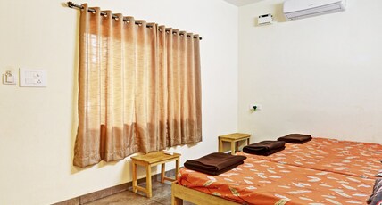Raikar Guest House Room Type - Standard AC Room