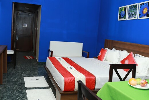 Hotel Soorya City