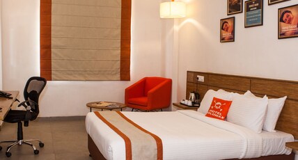 Max Hotels Jabalpur Room Type - Max Queen