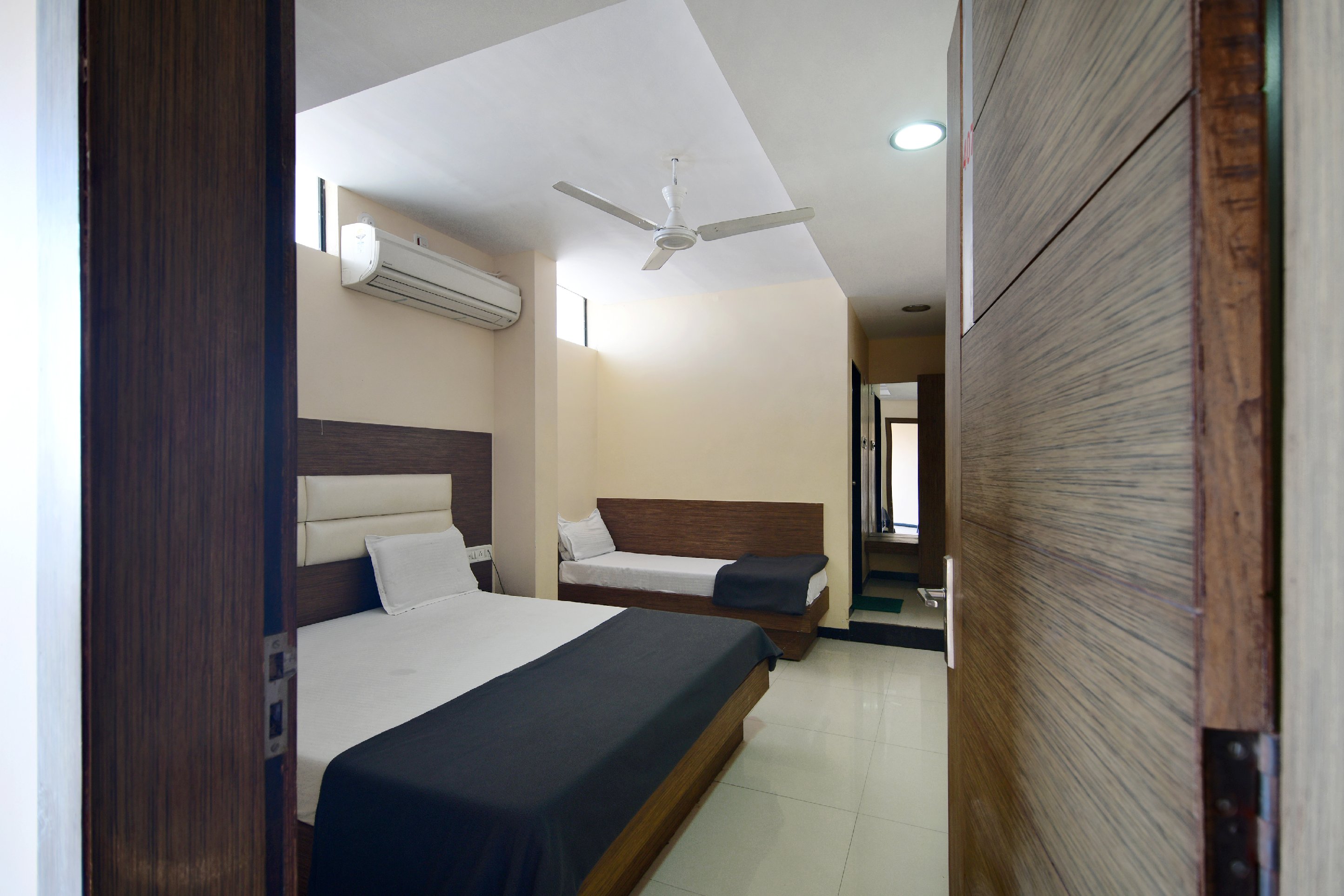 Hotel Samay Room Type - Deluxe Triple Room