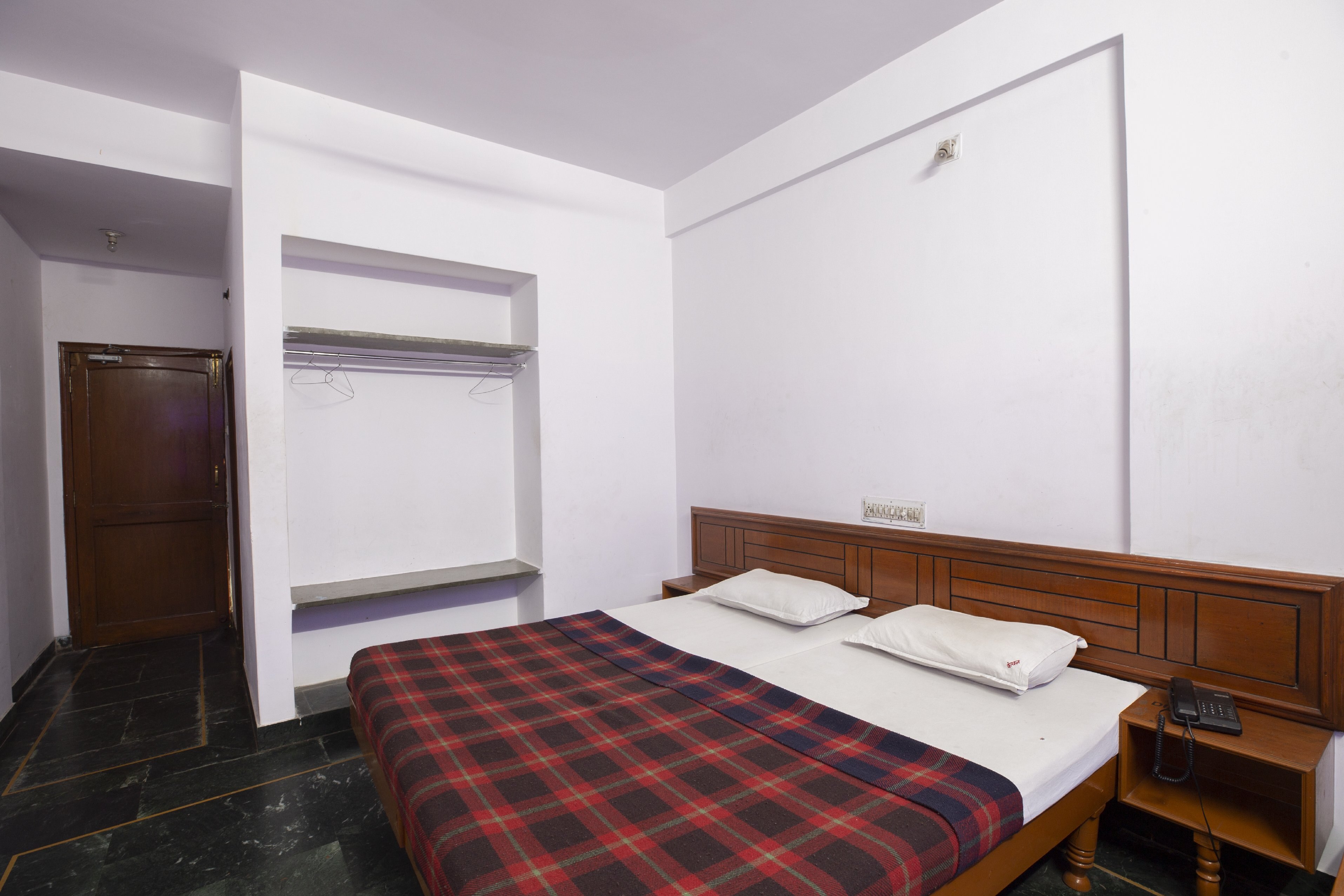 Hotel kanchan Palace - Tap to explore photos
