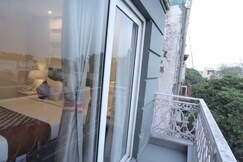 Hotel Picasso Prive - Naraina Vihar Metro Station Delhi