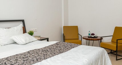 The Green Estate Resort Room Type - Deluxe Double Room