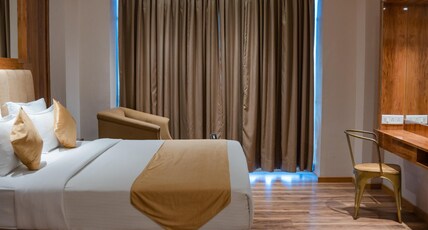 The Shiv Grand Room Type - Club Premier Room