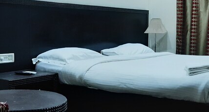 ROYALE INN Room Type - Royal Executive