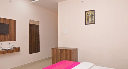 Hotel Hori Palace Room Type - Executive Non AC Room