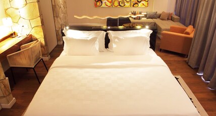TS Suites Leisure Seminyak Room Type - TStone Suite