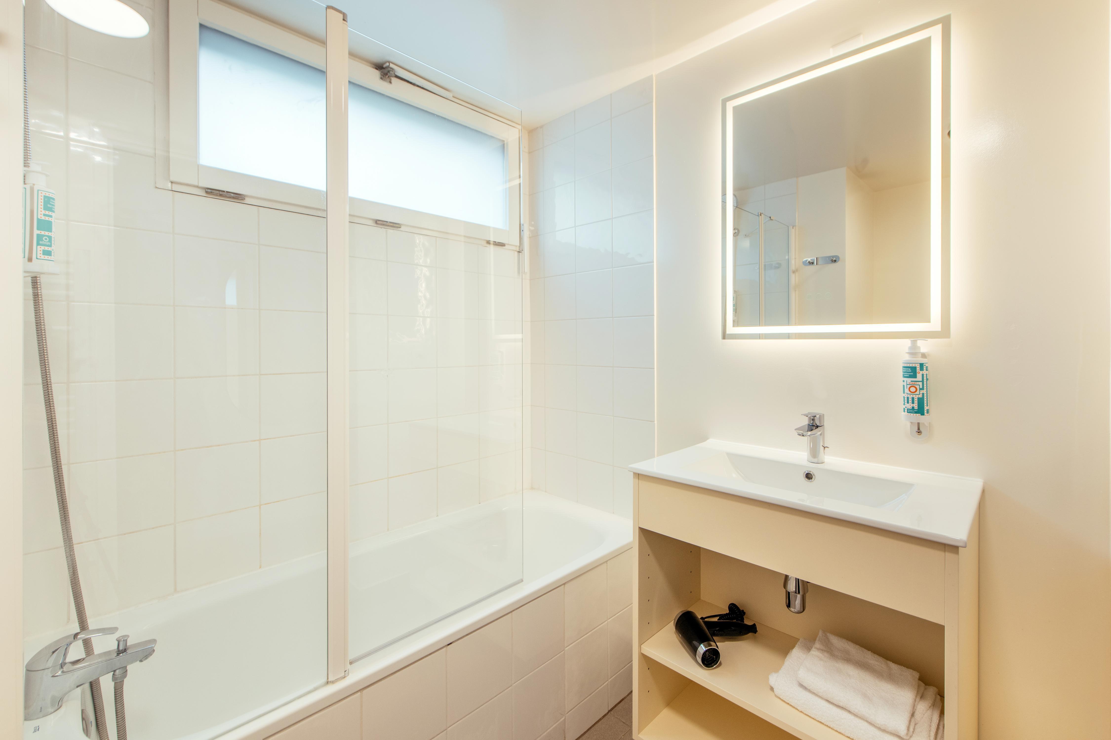 Aparthotel Adagio access Paris Asnieres Room Type - Studio 2 Persons Twin beds