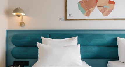 The Social Hub Amsterdam City Room Type - Signature Deluxe Twin