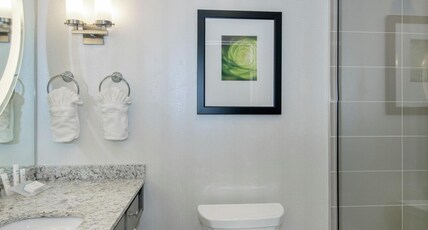 Hilton Garden Inn Raleigh/Crabtree Valley Room Type - 2 QN HEARING ACCESSIBLE