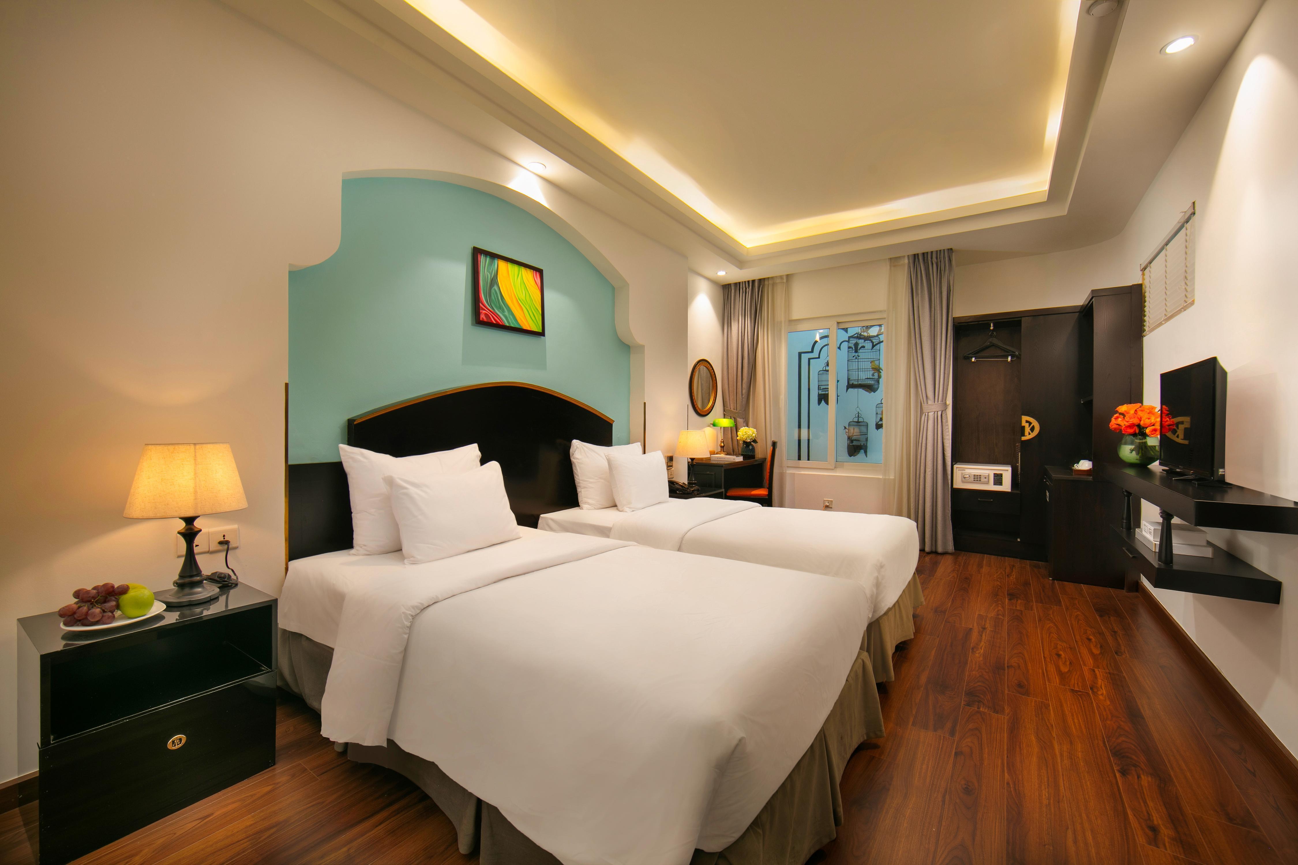 Hanoi Harmonia Hotel & Spa - Tap to explore photos