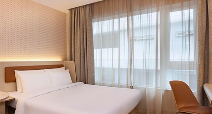 HANTING HOTEL HO CHI MINH CITY DOWNTOWN Room Type - Standard King Room