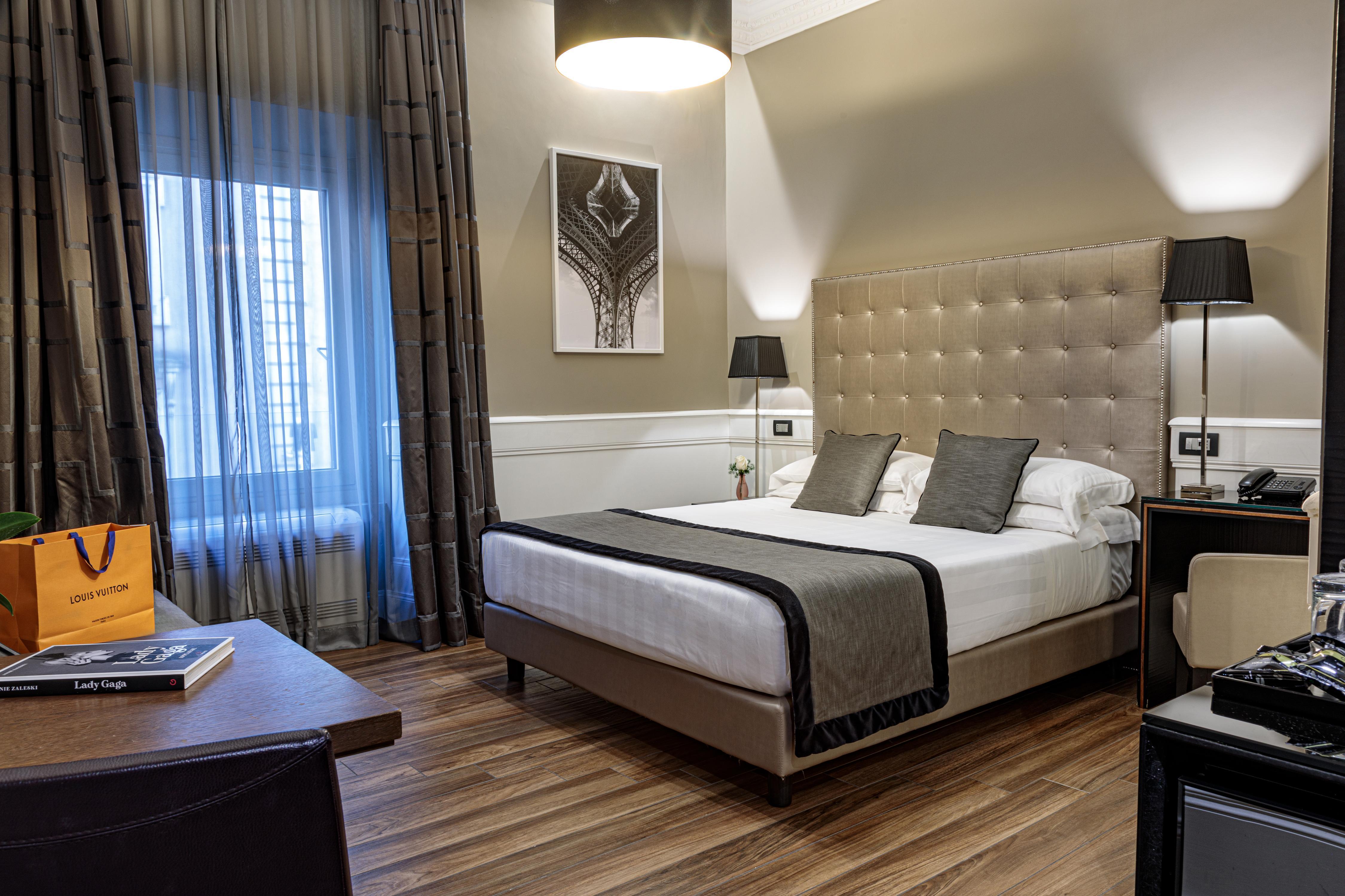 The Independent Suites Room Type - Classic Room