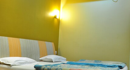 HOTEL OASIS Room Type - Deluxe Double AC Room