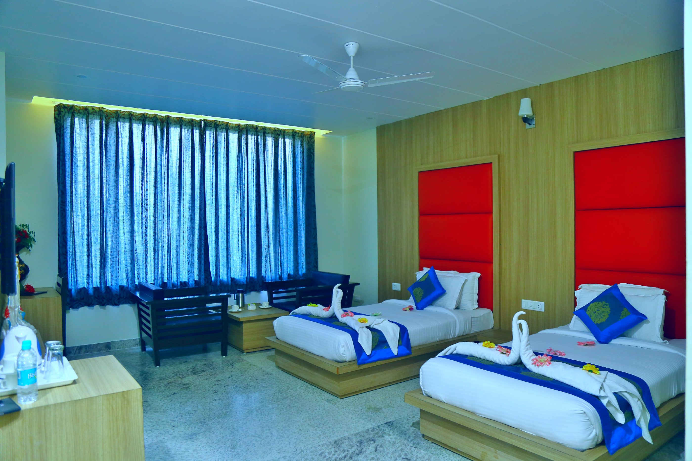 Hotel Shiv Vilas Palace - Tap to explore photos